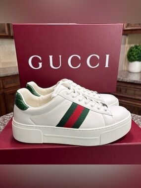 GUCCI Ace Leather Low-Top Sneakers 39 / 9